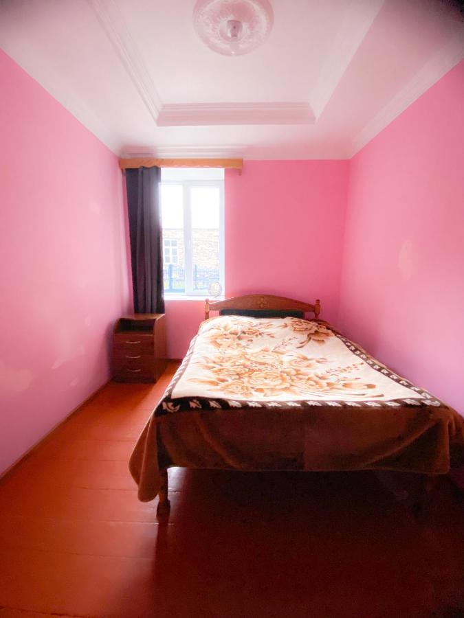 Guesthouse Ailama Ushguli Exteriör bild